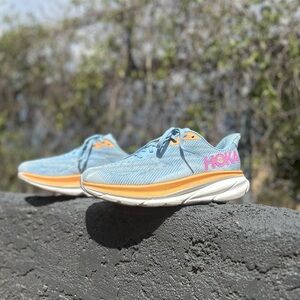 Women’s Hoka one running shoe Clifton nine